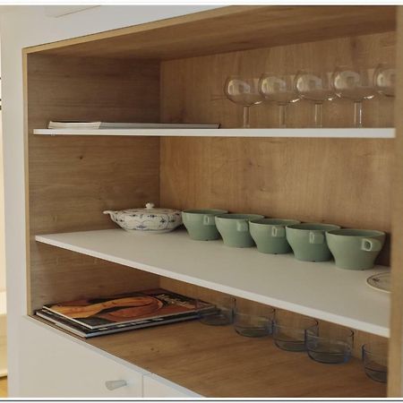 Spacious, Lovely, Bright Apartment In The Old Town ブカレスト エクステリア 写真