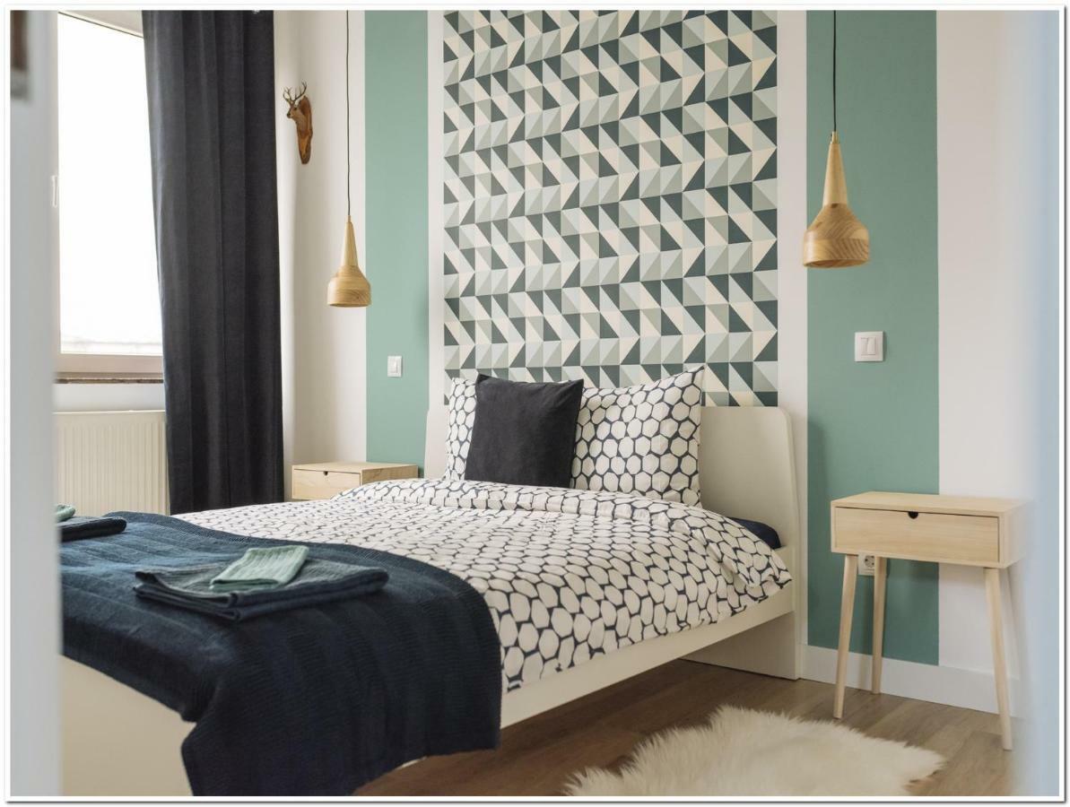 Spacious, Lovely, Bright Apartment In The Old Town ブカレスト エクステリア 写真