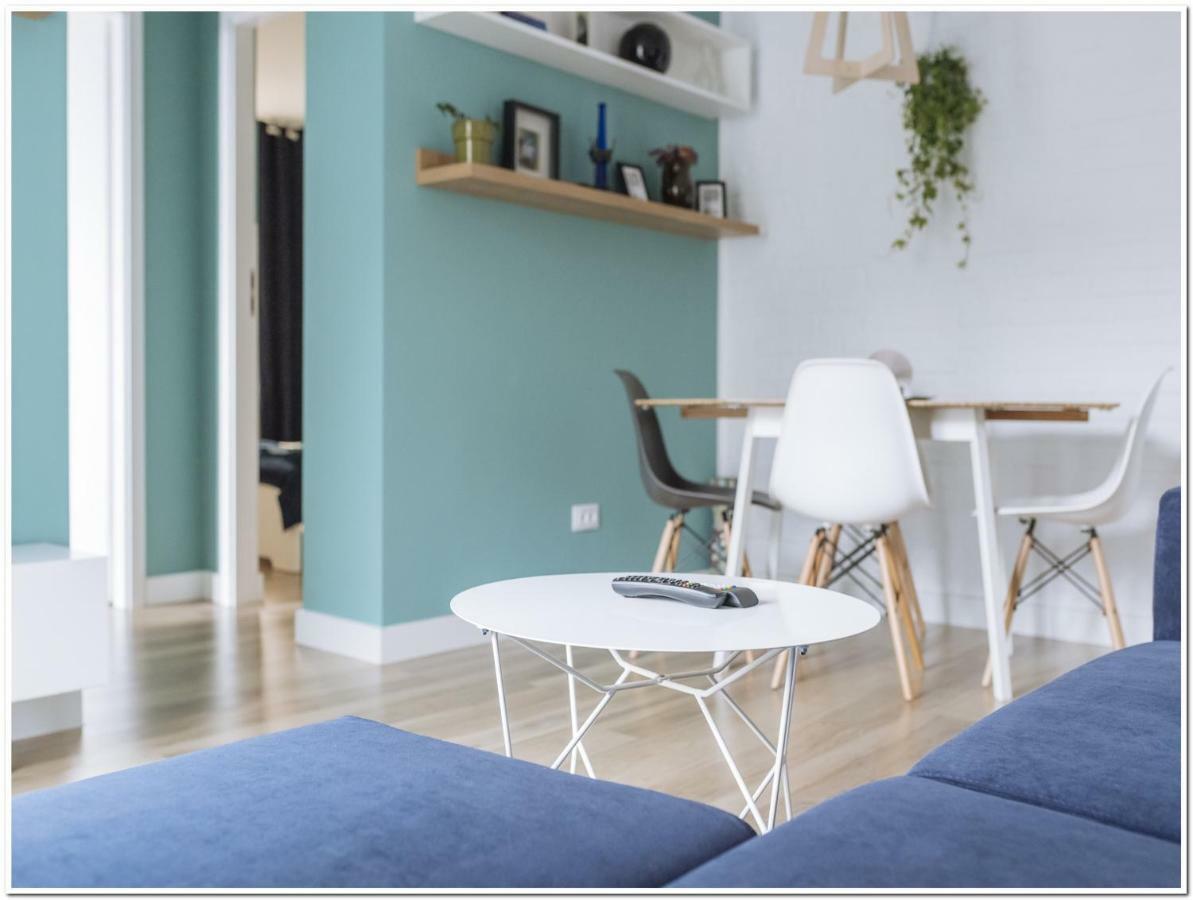 Spacious, Lovely, Bright Apartment In The Old Town ブカレスト エクステリア 写真