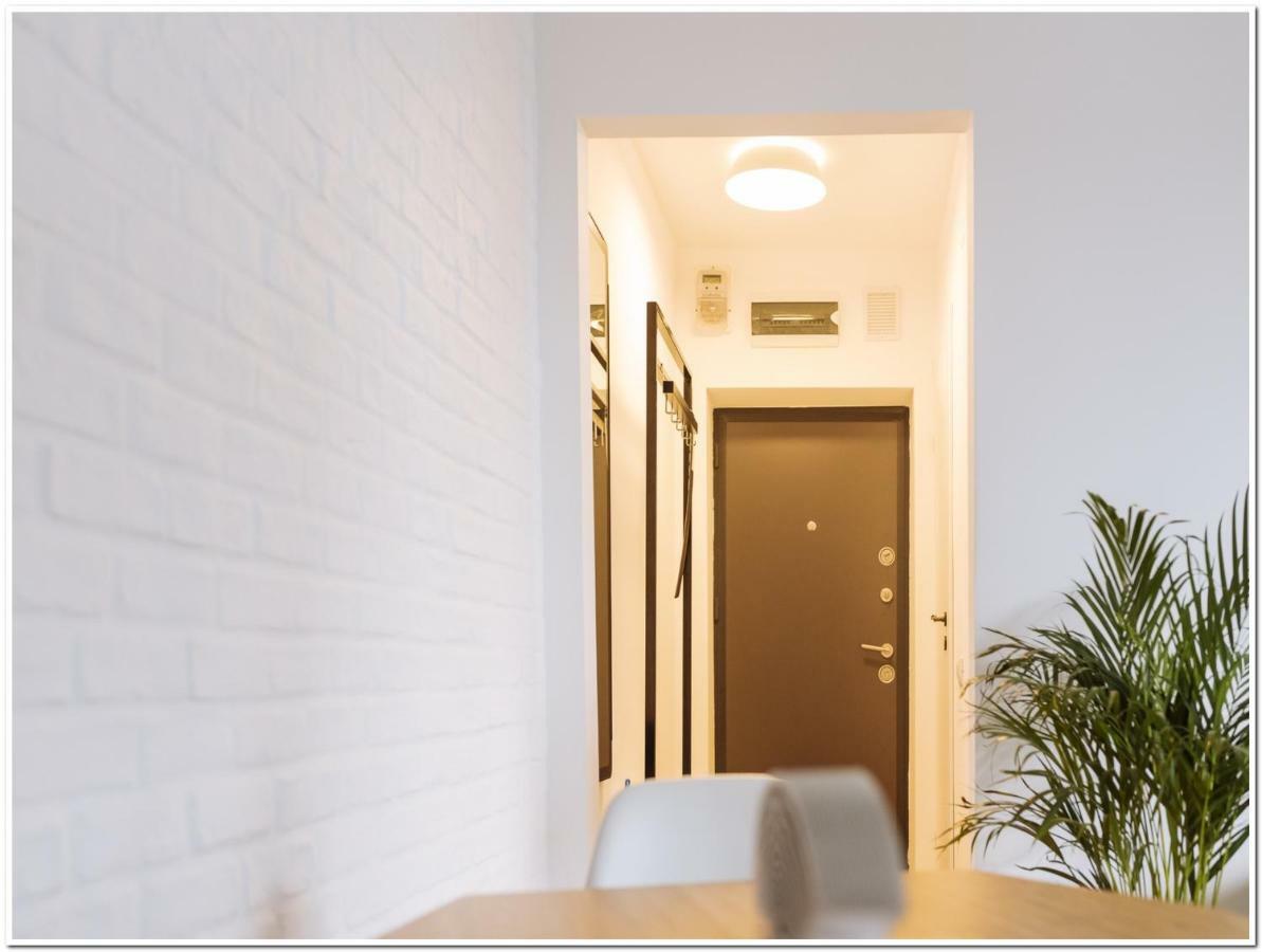 Spacious, Lovely, Bright Apartment In The Old Town ブカレスト エクステリア 写真